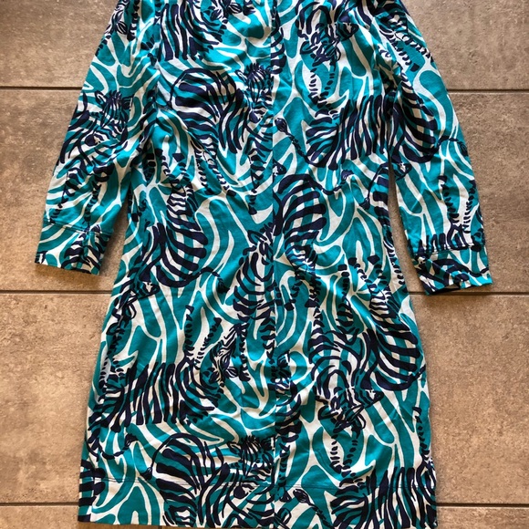 Lilly Pulitzer Marlowe in Zebra Print - Picture 4 of 4